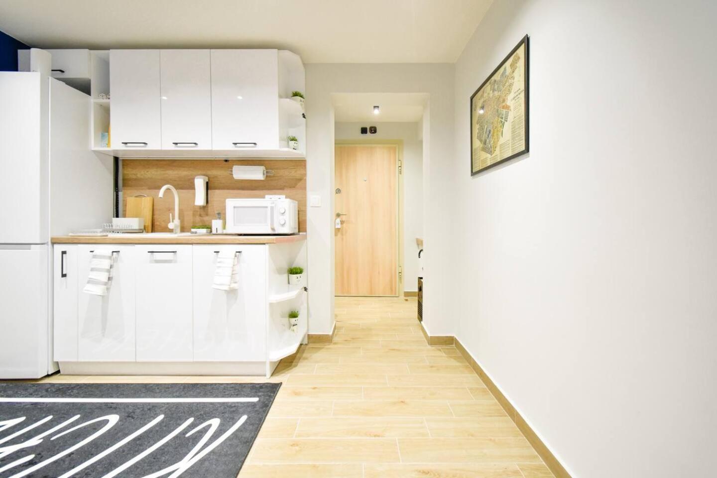 דירות סופיה 180 Panoramic Views Fully Equipped For 6 Acs מראה חיצוני תמונה